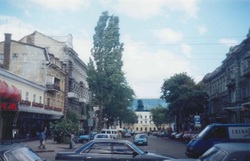 Вид на Греческую площадь с улицы Преображенской...