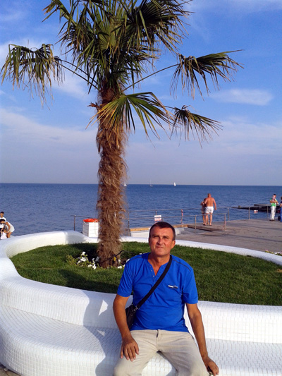 Одесса, пляж Ланжерон, отдых под пальмами